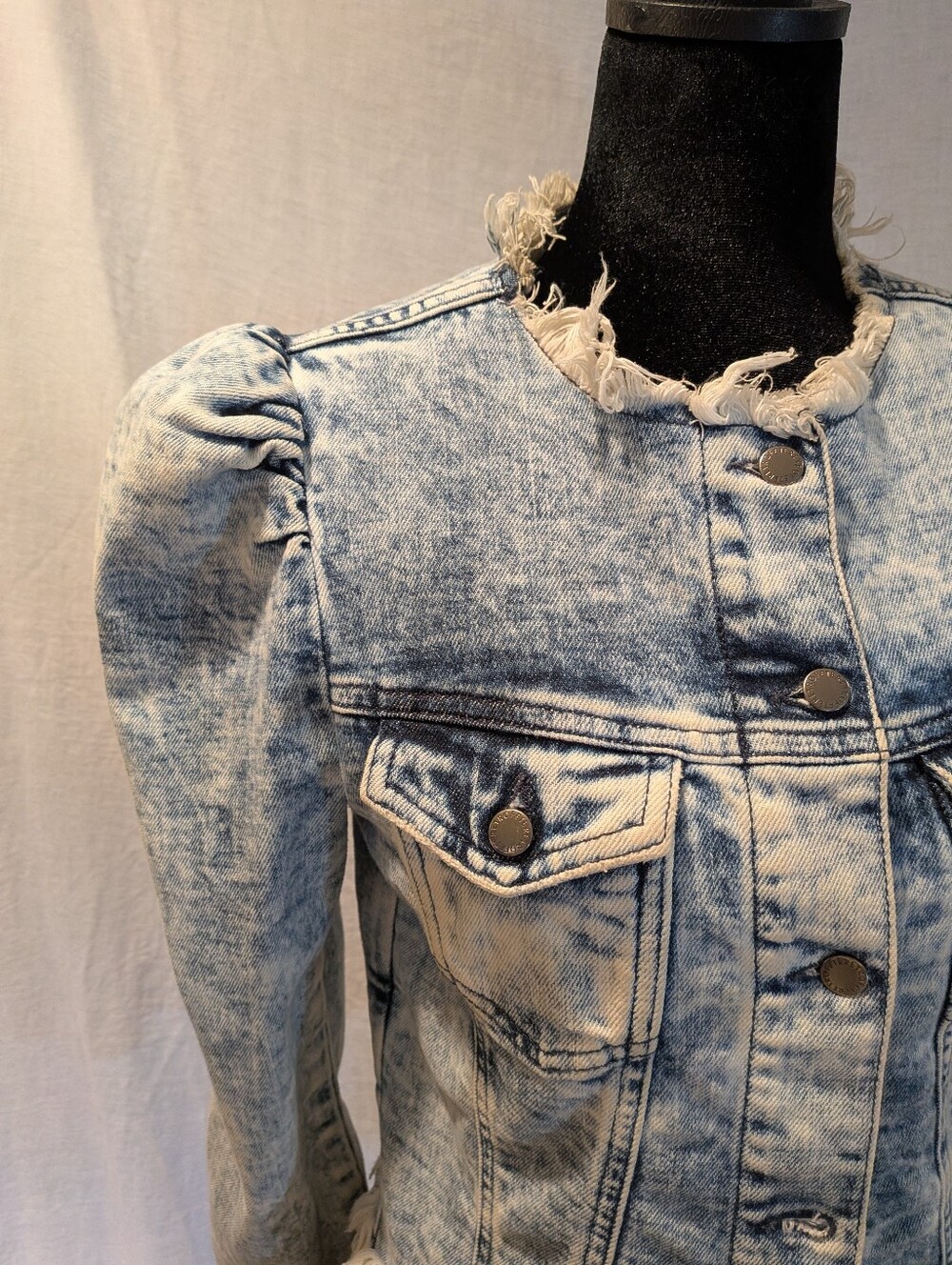 Retrofête Dean Acid Washed Denim Jacket Size S - Picture 2 of 10
